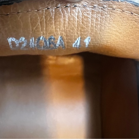 GEOX Black Patent Leather Flat Shoes - Picture 4 of 6